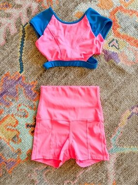 Tiger Friday Dance Athletic Matching Set Crop Top & Shorts Pink & Blue Hot Punk